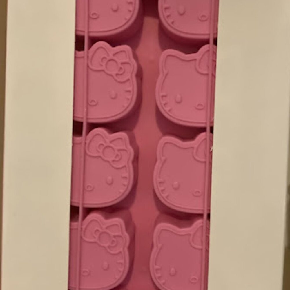 Hello Kitty Ice Cube Tray Pink Makes 10 Shaped Cubes Ages 14 & Up #hellokitty #h